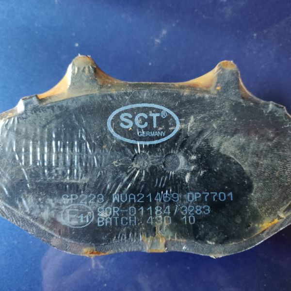 Тормозные колодки дисковые передние sct sp 223