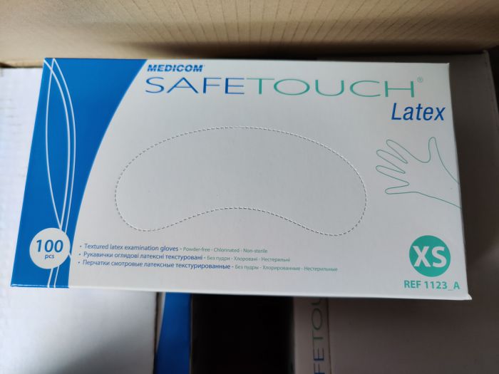 Перчатки латексные без пудры SafeTouch Latex medicom 100шт./уп M, Белый