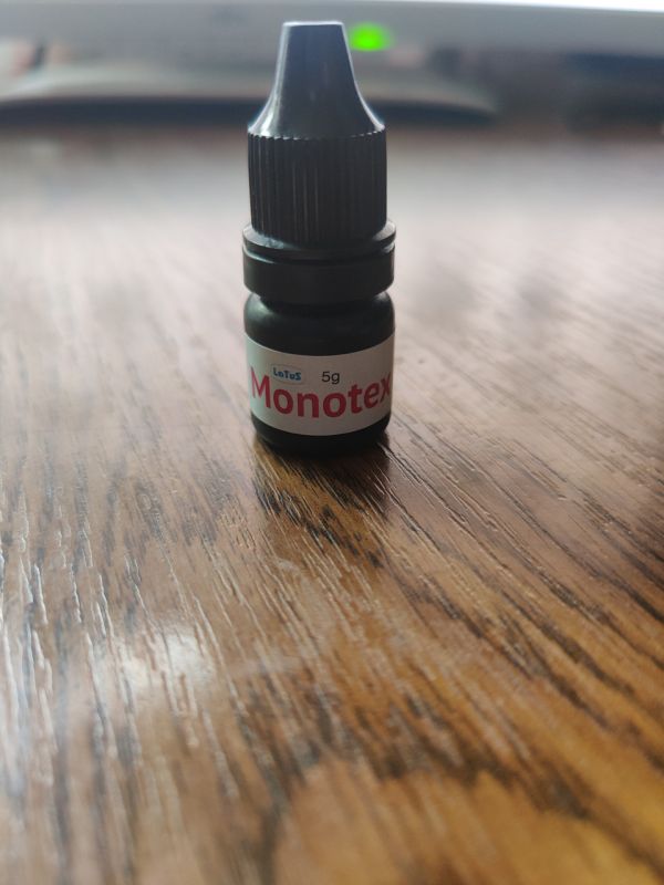 Адгезив світлозатверджувальний Monotex (Монотекс) лателекс latelux 5 гр.