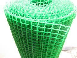 Сітка садова пластикова вольєрна